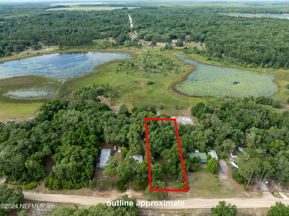 187 LAKEVIEW Drive, Melrose, FL 32666