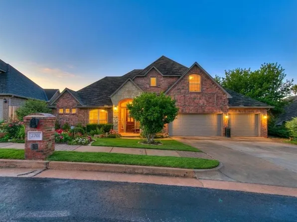 2701 Century Dr, Edmond, OK 73013