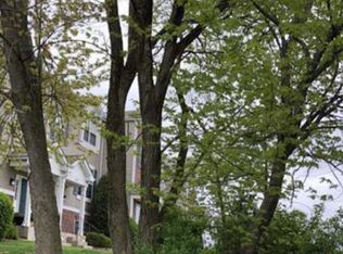 1902 Freedom Ct #374, Zion, IL 60099