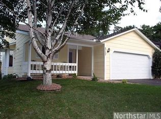 4722 Penkwe Cir, Eagan, MN 55122