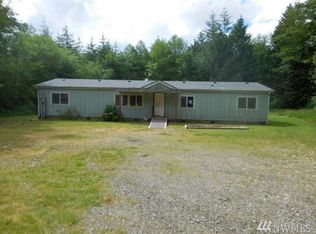 765 Meadowood Dr W, Seabeck, WA 98380