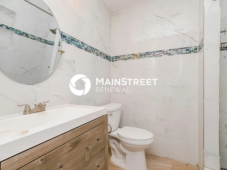 Main Bathroom