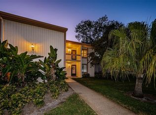102 Lakeview Way UNIT 102, Oldsmar, FL 34677