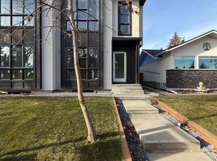 3511 E 42nd St SW, Calgary, AB T3E3M7