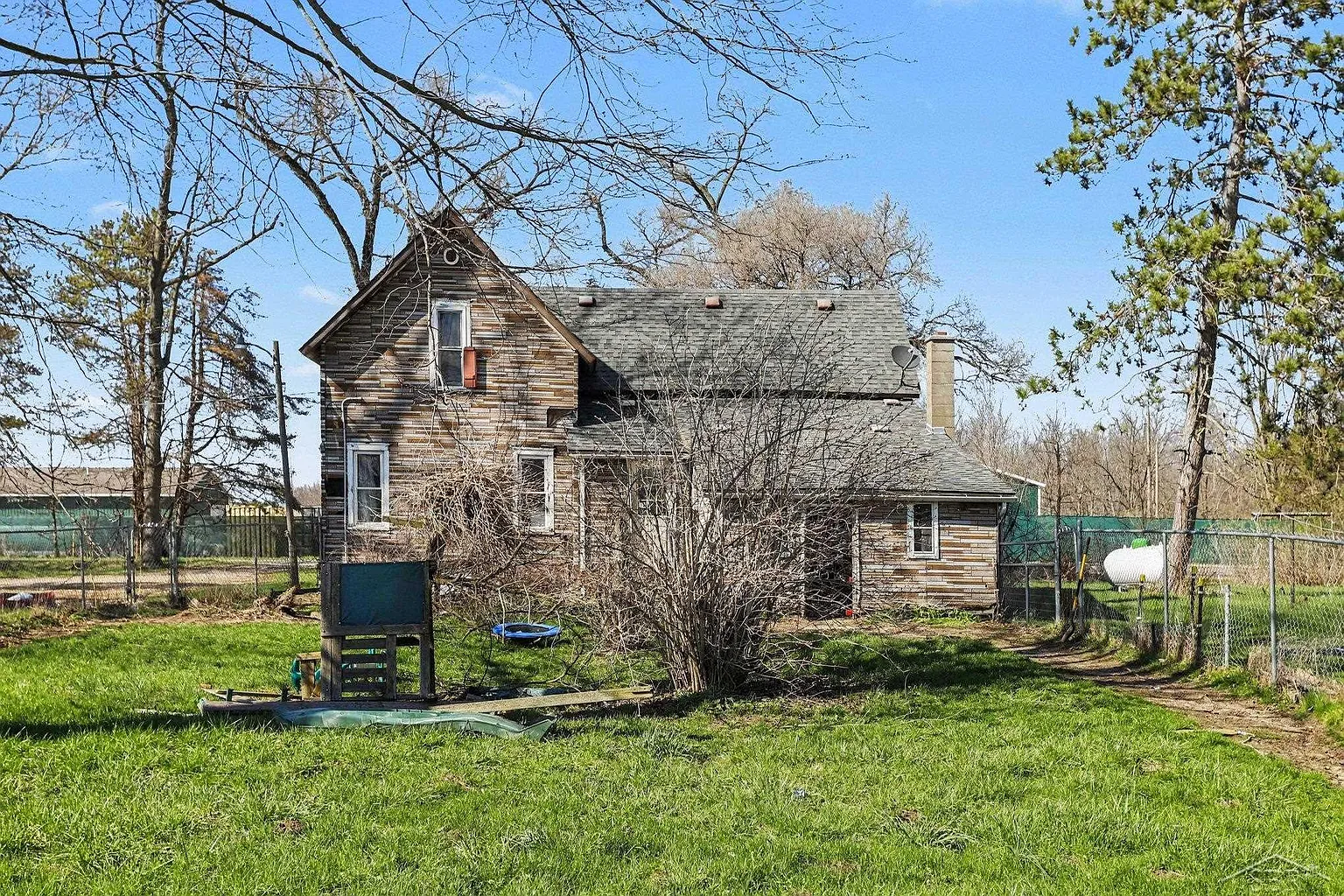 38753 Fisk Lake Rd photo 1