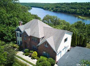 4 Nature Lane, Shelton, CT 06484