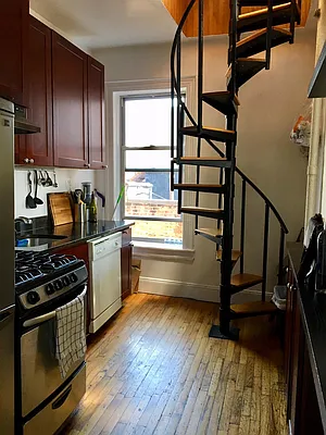 Rented by LJ Sloane Management | media 46