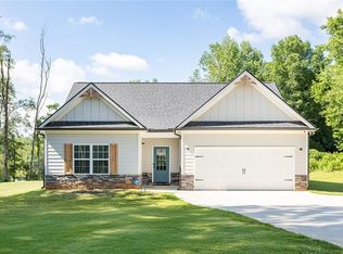46 Appaloosa Dr, Dallas, GA 30132