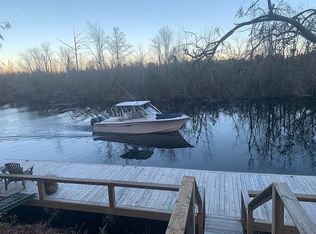 512 Rag Ln, Jacksonville, NC 28540