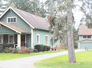 3970 N Freeman Rd, Orchard Park, NY 14127