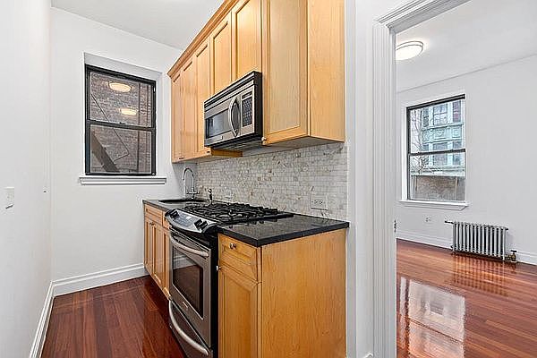 1st image of 611 W 137th St #25A