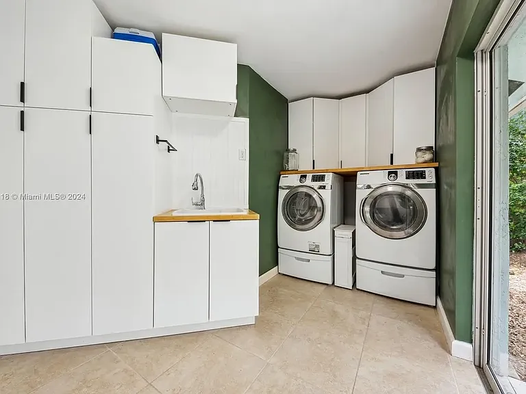11741 NW 23rd St — Photo 37
