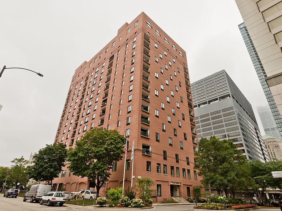 1st image of 345 N Canal St APT 1203