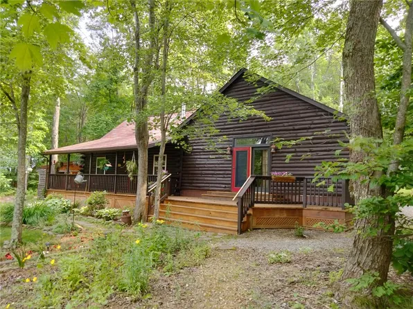 101 Shawnee Ln, Emlenton, PA 16373