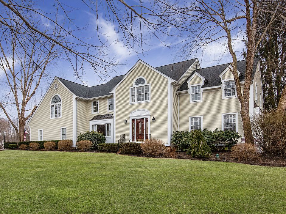 1st image of 55 Salmons Hollow Rd