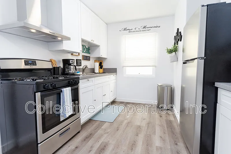 2 bed, 2.0 bath, 700 sqft, $3,000 — Photo 1