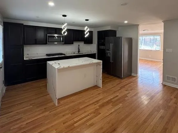 5218 Darien Rd, Baltimore, MD 21206