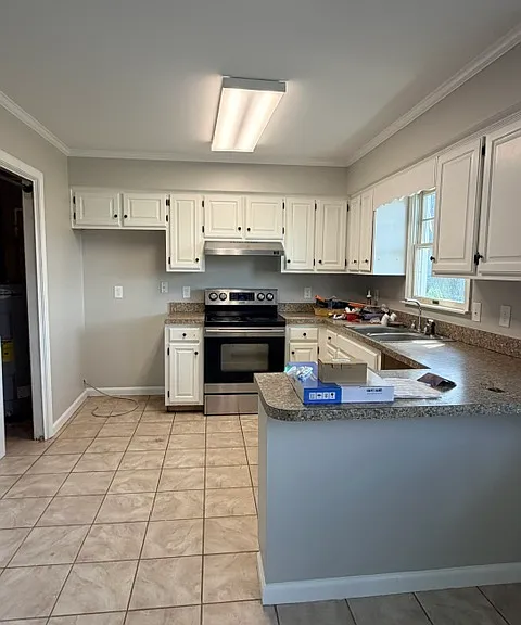 3650 Falls Rd — Photo 3