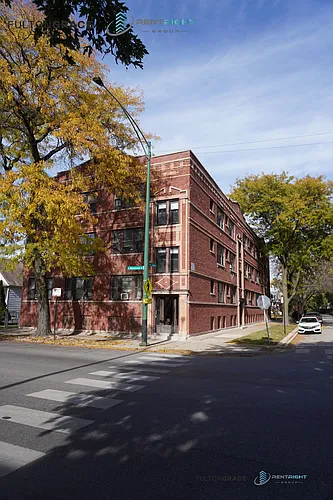 4832 W Montrose Ave #4404-3N Photo 1