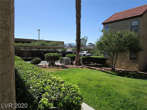 3rd image of 4736 Obannon Dr APT B