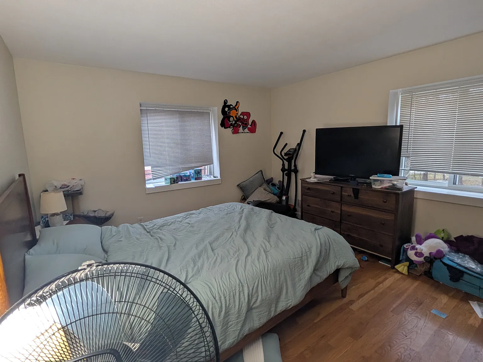 2 bed, 9999 sqft, $2,400 — Photo 4