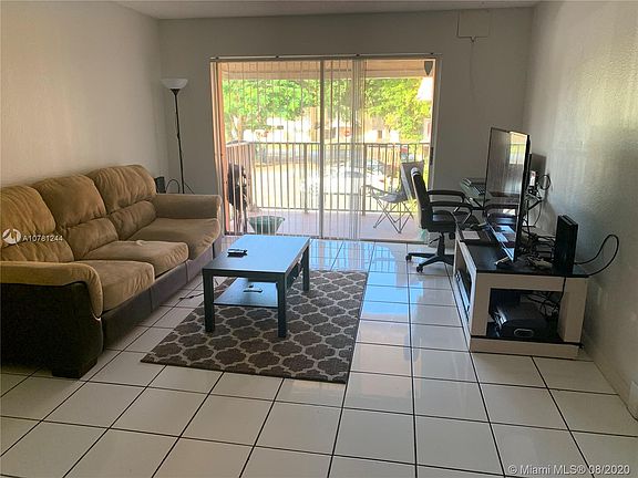 2nd image of 10477 SW 108th Ave #220