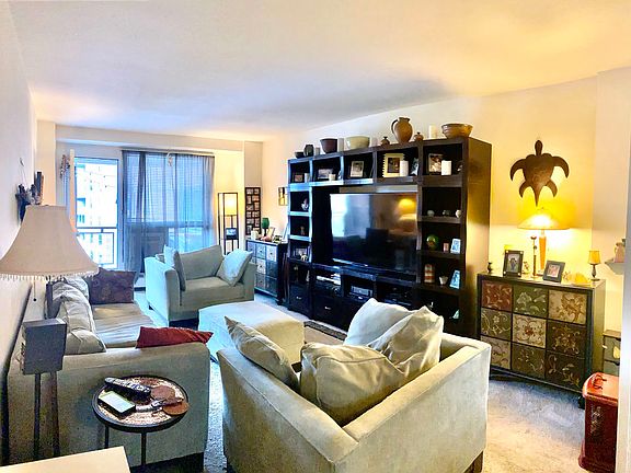 4th image of 61-35 98th St APT 12