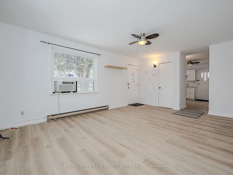 3209 Bronte Rd — Photo 9