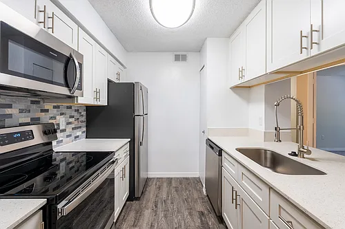 Fisherman's Landing Apartment Homes Photo 1 Fisherman's Landing Apartment Homes Photo 1