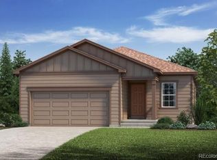 841 N Waterloo Cir, Aurora, CO 80137