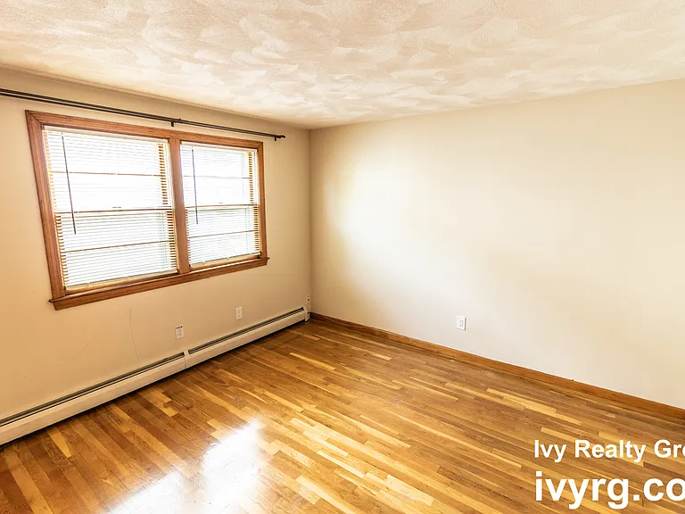 71 Trowbridge St #1 — Photo 5