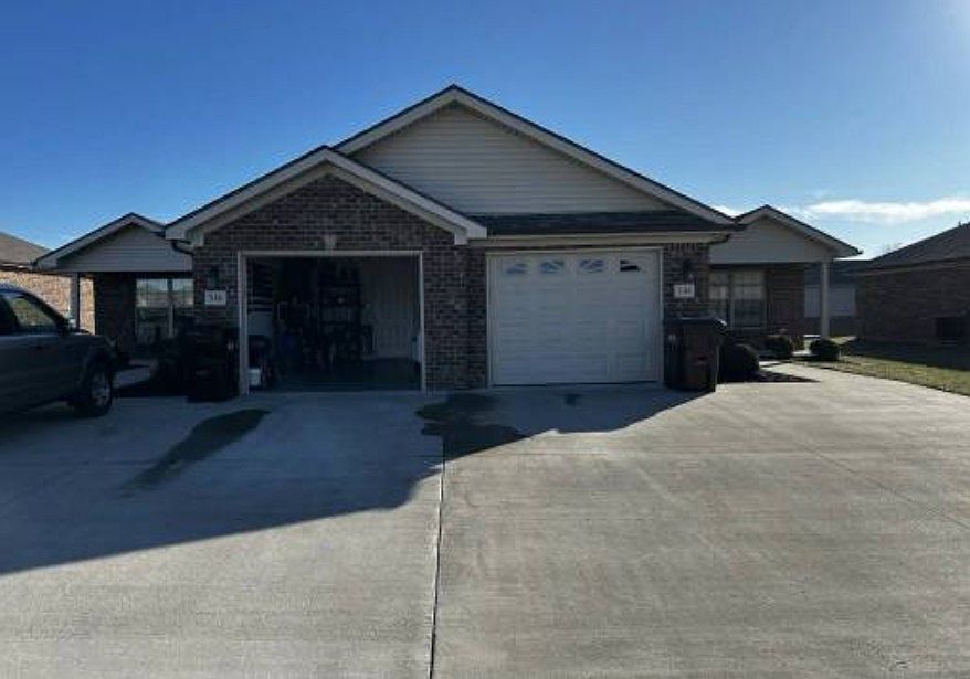 1st image of 344-346 Anna Hume Blvd