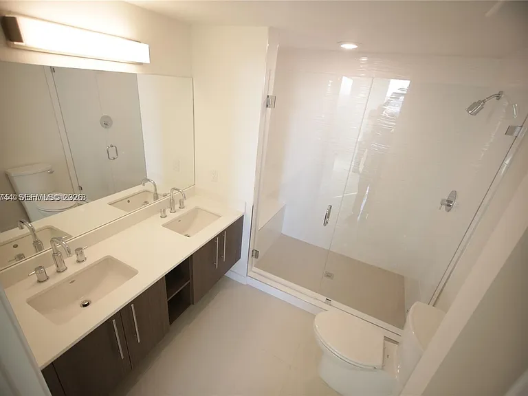 7875 NW 107th Ave #510 — Photo 7