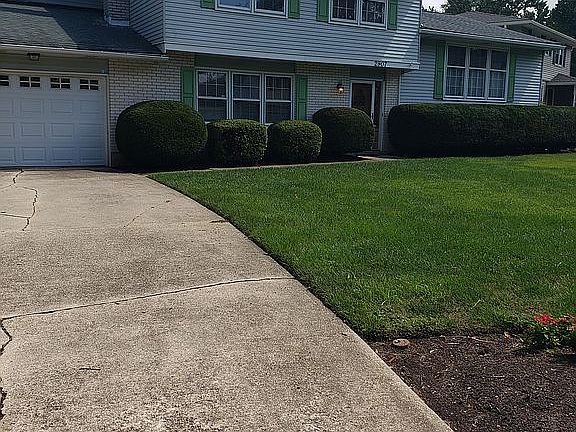 2nd image of 2907 Bodine Dr