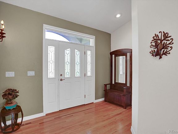 3rd image of 17745 Radbourne Ct