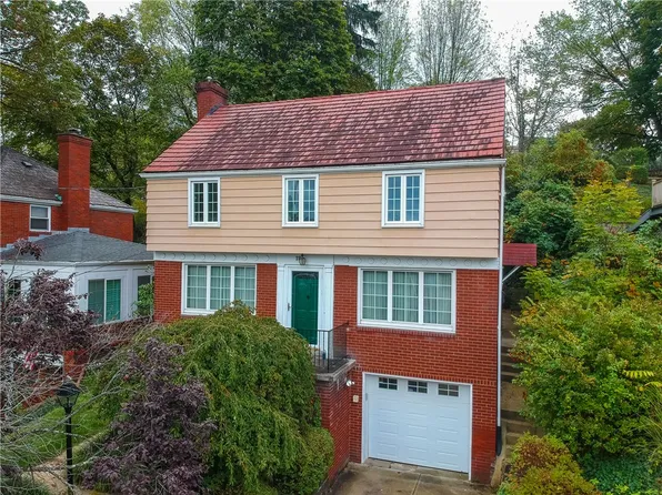 19 Marquette Rd, Pittsburgh, PA 15229