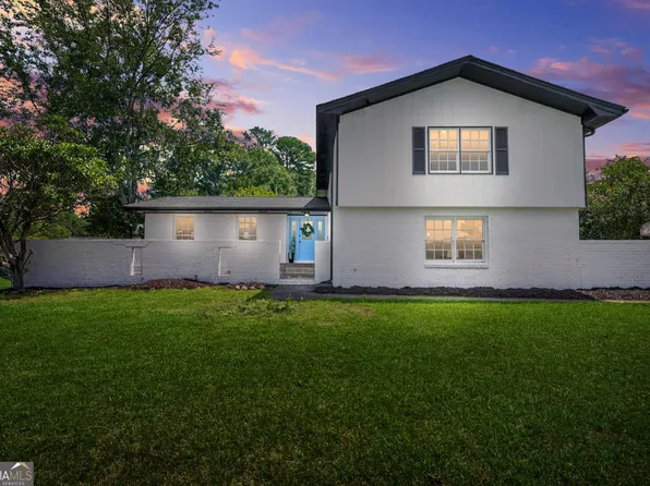 3670 Whirlaway Dr, Decatur, GA 30034