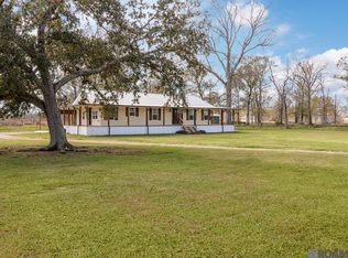 25430 Onellion Rd, Holden, LA 70744