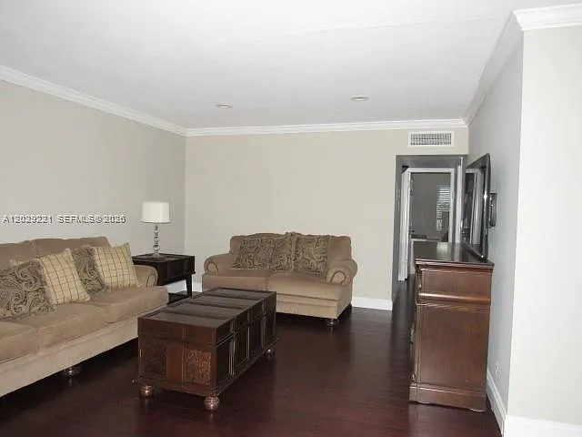264 Coventry E #264-K — Photo 15