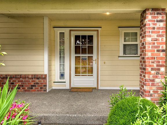2nd image of 8905 170th Street Ct E