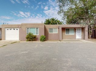 2205 Elizabeth St NE, Albuquerque, NM 87112
