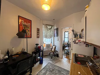 Rented by KNOCKKNOCK LLC