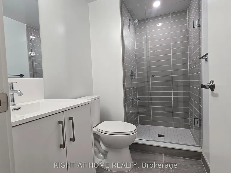 4010 Eglinton Ave W #520 — Photo 4