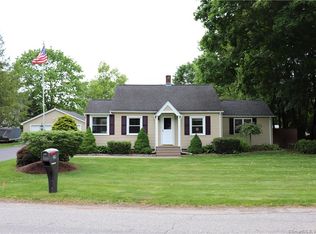 59 Kingsbury Ave, Tolland, CT 06084