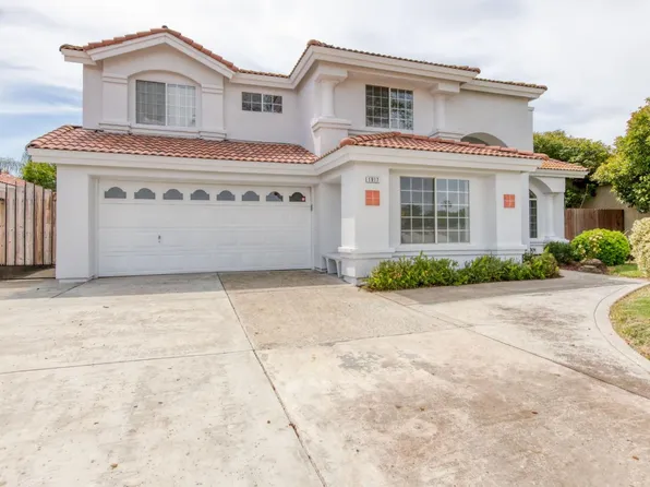 1917 E Serena Ave, Fresno, CA 93720