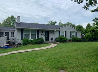 4600 Blenheim Rd, Bellewood, KY 40207