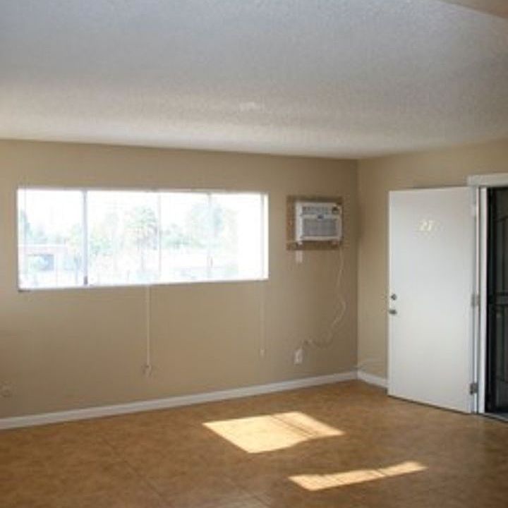 1st image of 2510 Haley St APT 24