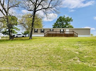 150 Higgs Rd, Caneyville, KY 42721