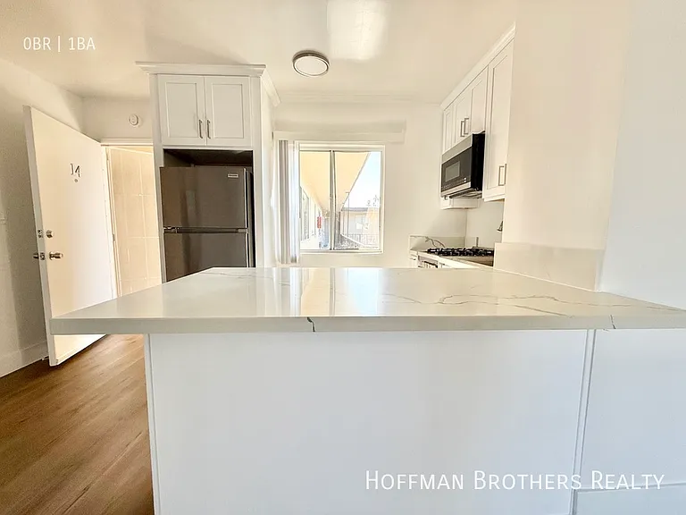 4533 Pickford St #14 — Photo 5