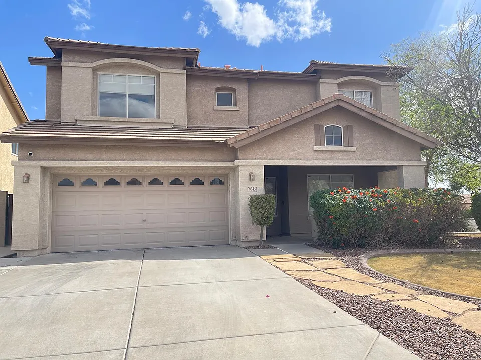 8345 W Pontiac Dr